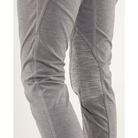LULULEMON Pedal Power Pant Gray Cycling Relaxed Low Rise Pants Women Sz US 6 - Picture 13 of 14